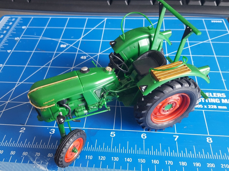 Revell Deutz D30 (57)_klein.jpg
