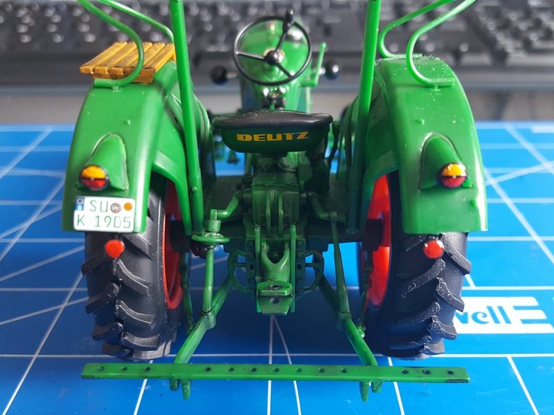 Revell Deutz D30 (61)_klein.jpg
