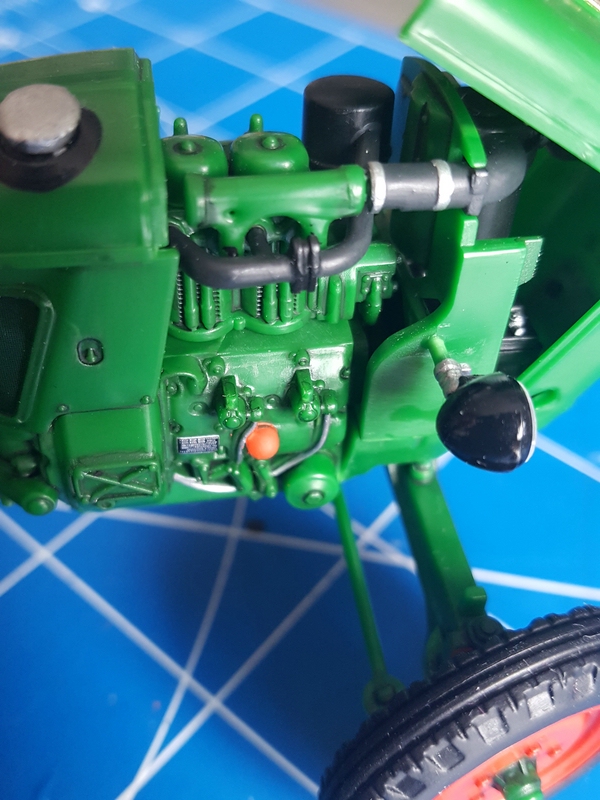 Revell Deutz D30 (64)_klein.jpg