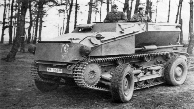 Sdkfz_254.jpg