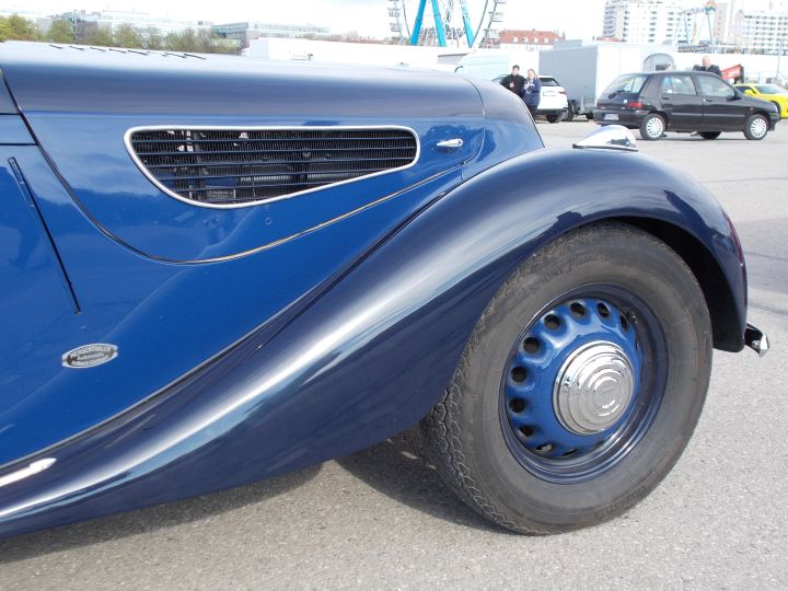 BMW_327_06.jpg