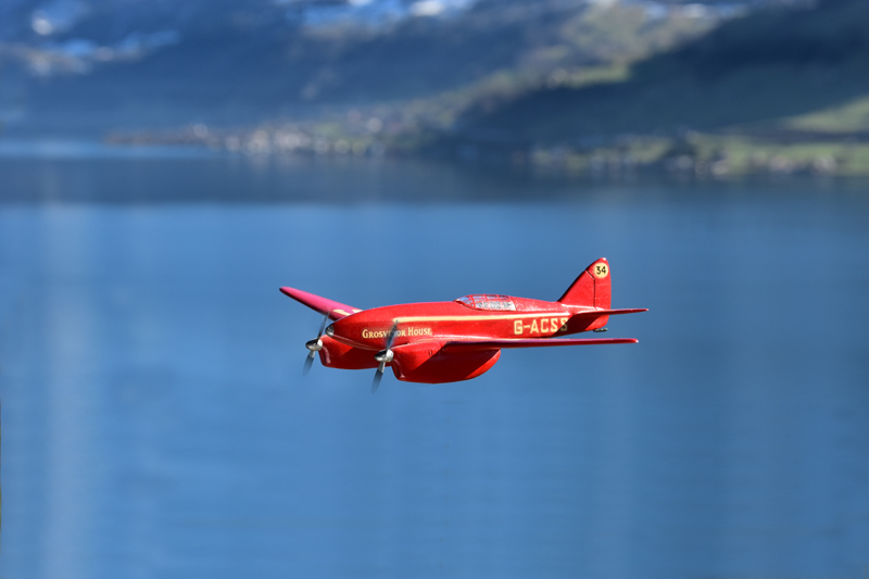 02 DH.88 Comet.jpg