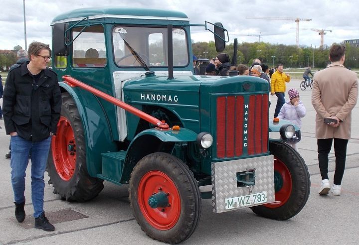 Hanomag_01b.jpg