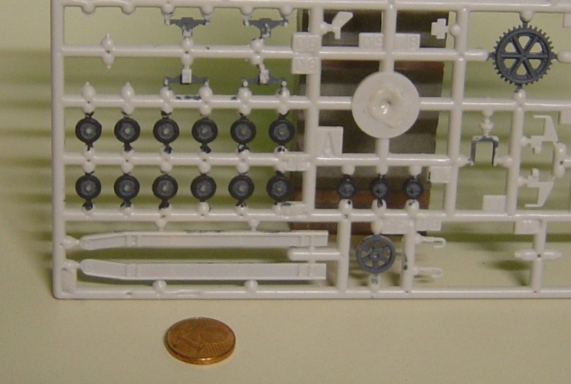 R 1.jpg