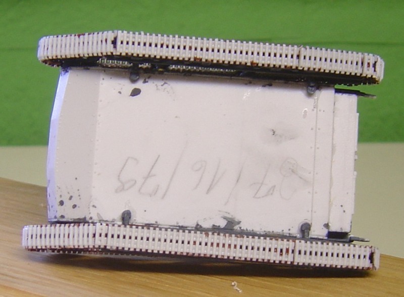 R 9.jpg