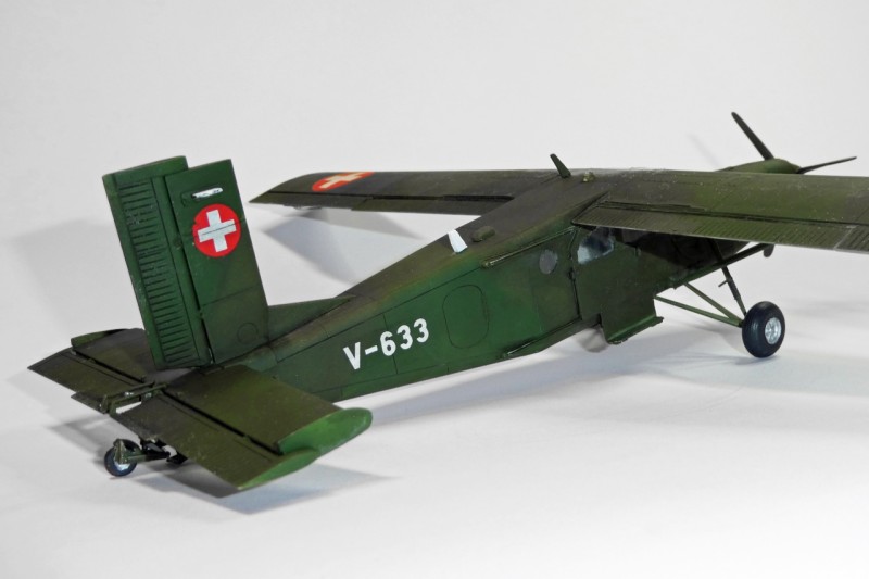 PC-6 Turbo Porter Schweizer Armee, Seite nah