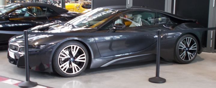 BMW_i8.jpg