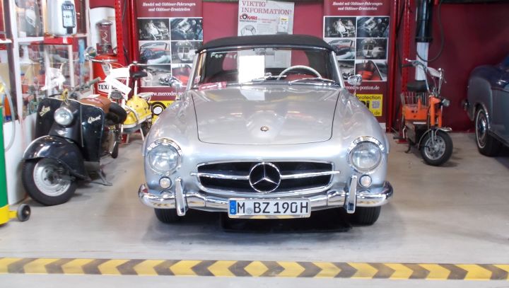 Mercedes_190SL_01.jpg