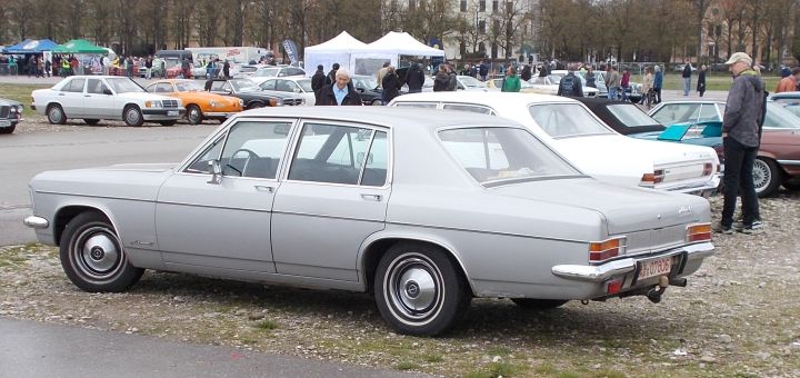 Opel_Admiral_02a.jpg