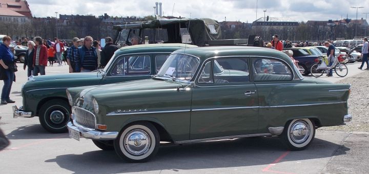 Opel_Rekord_02b.jpg