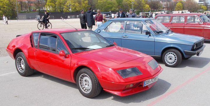 Alpine_A310_02b.jpg