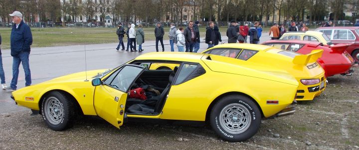 DeTomaso_Pantera_01c.jpg