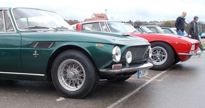 Iso_Rivolta_GT_01d.jpg