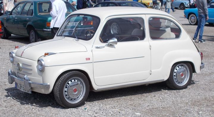 Fiat_600_01a.jpg