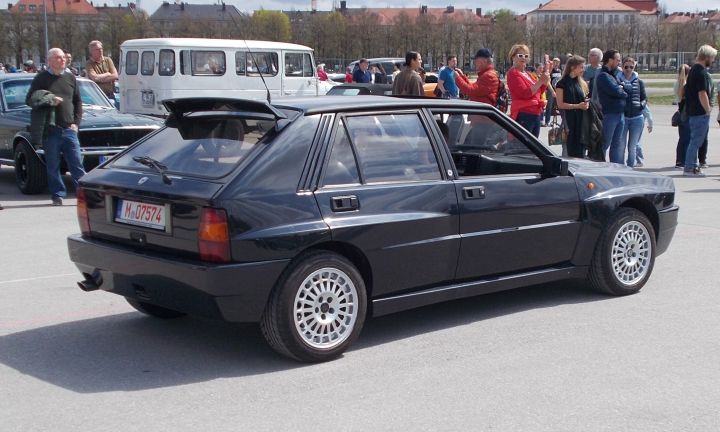 Lancia_05.jpg