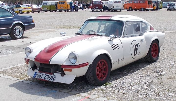 Triumph_GT6_01a.jpg