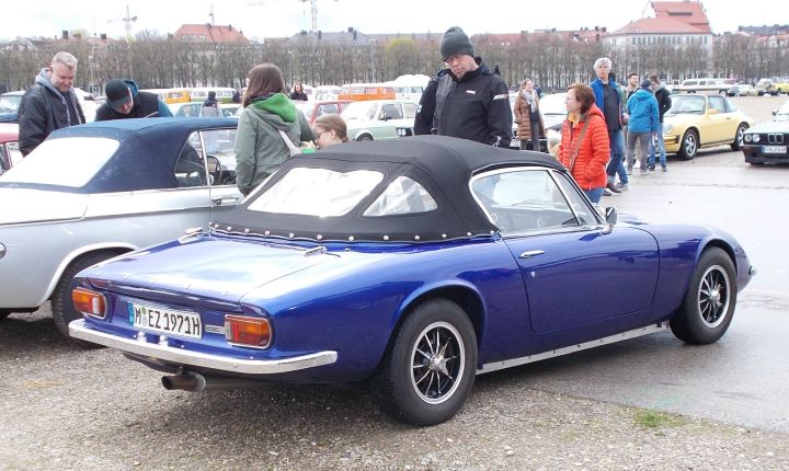 Lotus_Elan_01b.jpg