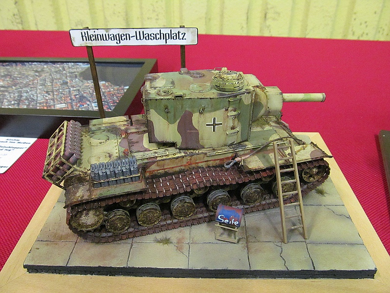 KV2-Trumpeter-1:35