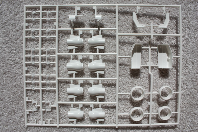 Airbus A380 with Interior Revell 1 zu 144 (32)_klein.jpg