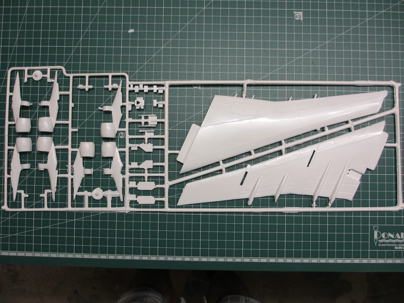 Boeing 747 mit Interieur Revell 1 zu 144 (24)_klein.jpg