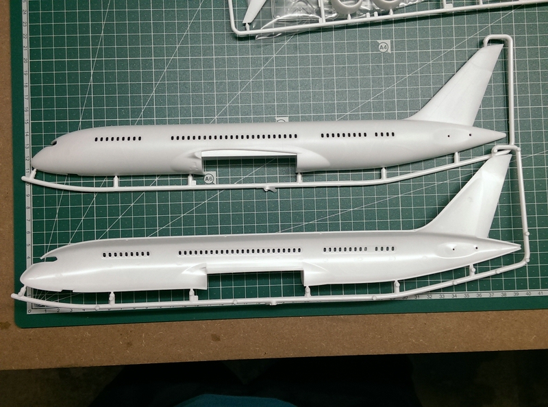 Boeing 787 8 Dreamliner Revell  (14)_klein.jpg