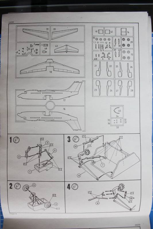 BAe 146 200 Revell 1 144 klein (12).jpg