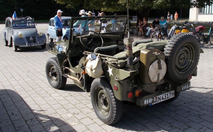 Jeep_03b.jpg