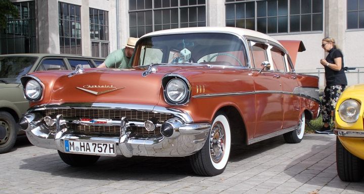 Chevrolet_03b.jpg