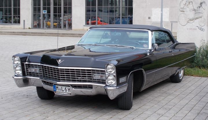 Cadillac_03b.jpg