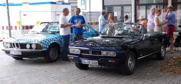 Peugeot_504_02d.jpg