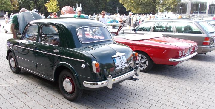 Fiat_1100_01c.jpg