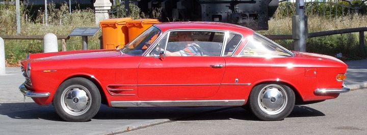Fiat_2300S_Coupe_02a.jpg