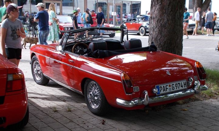 MGB_04e.jpg