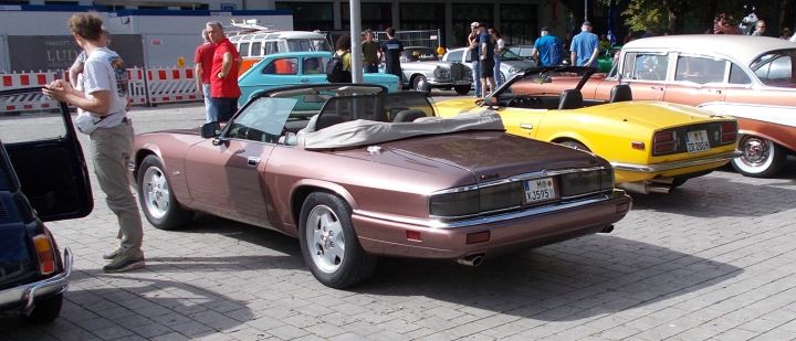 Jaguar_XJS_0d.jpg