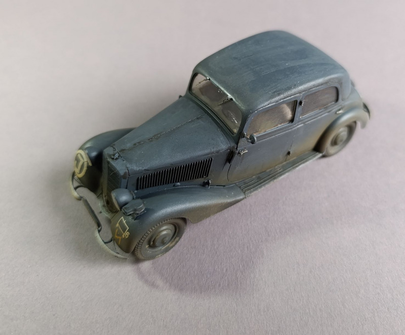 mercedes-benz-170v-limousine-miniart-3.jpg
