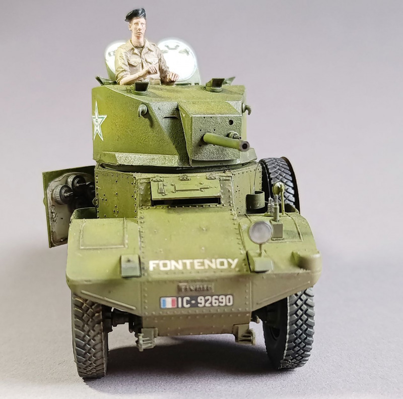 panhard-178b--5.jpg