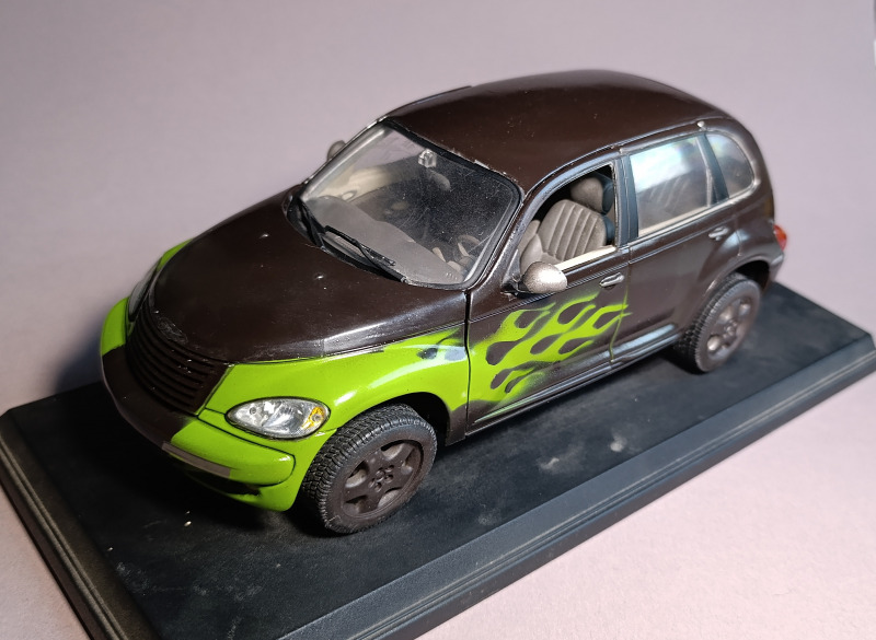 chrysler-pt-cruiser--1.jpg
