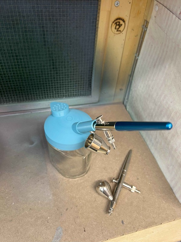 01_CleaningPot.jpg