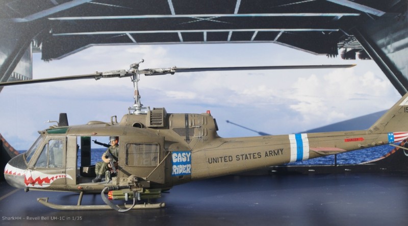 04960_Bell UH-1C 06.jpg