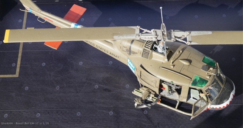 04960_Bell UH-1C 09.jpg