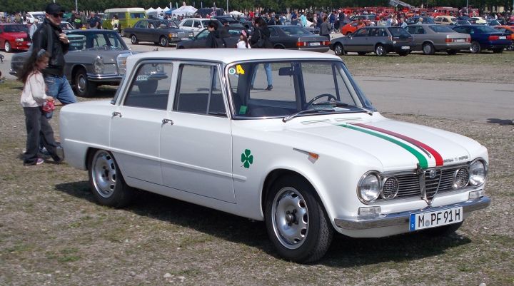 A-R_Giulia_06a.jpg