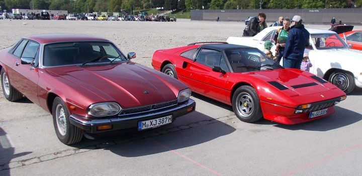 Ferrari_308_02c.jpg
