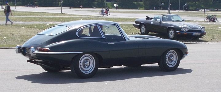 Jaguar_E_07a.jpg