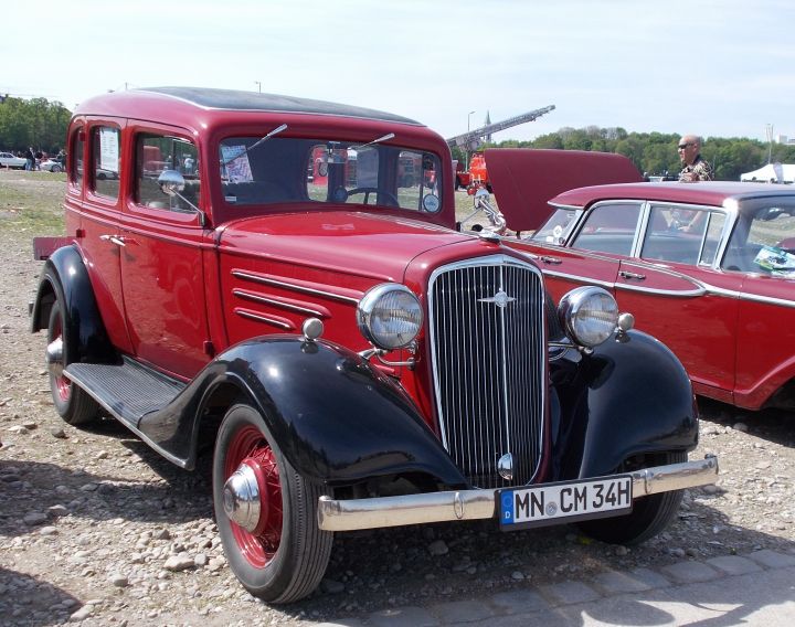 Chevrolet_05c.jpg