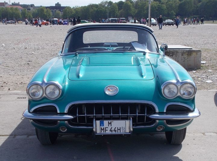 Corvette_20c.jpg
