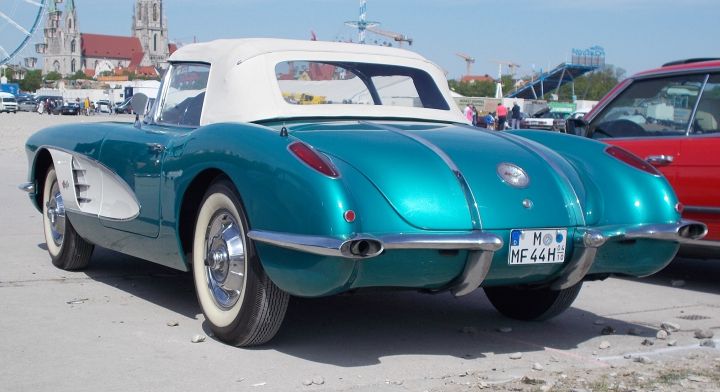 Corvette_20d.jpg