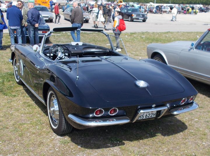 Corvette_22b.jpg