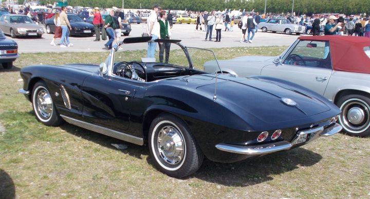 Corvette_22c.jpg
