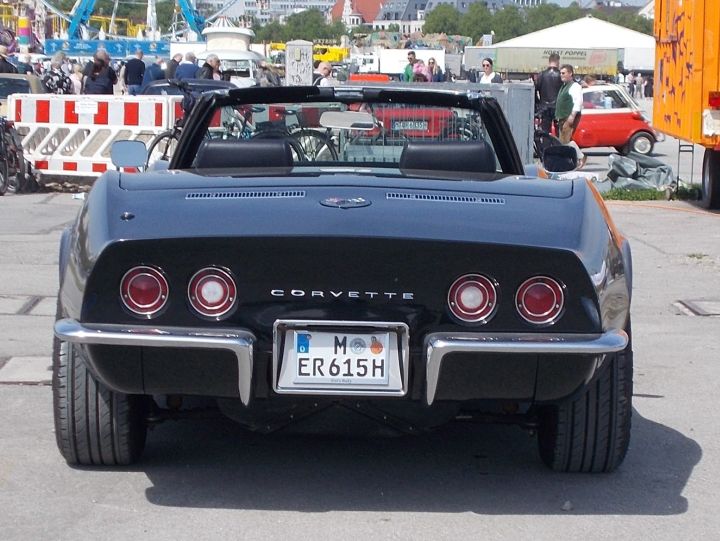 Corvette_17e.jpg