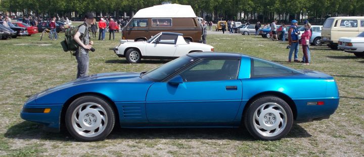 Corvette_25.jpg